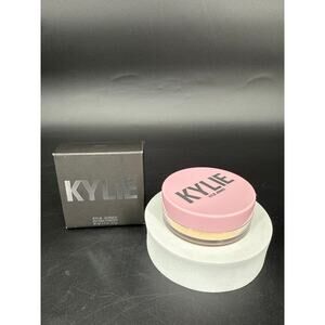 Kylie Cosmetics Setting Powder “Yellow”